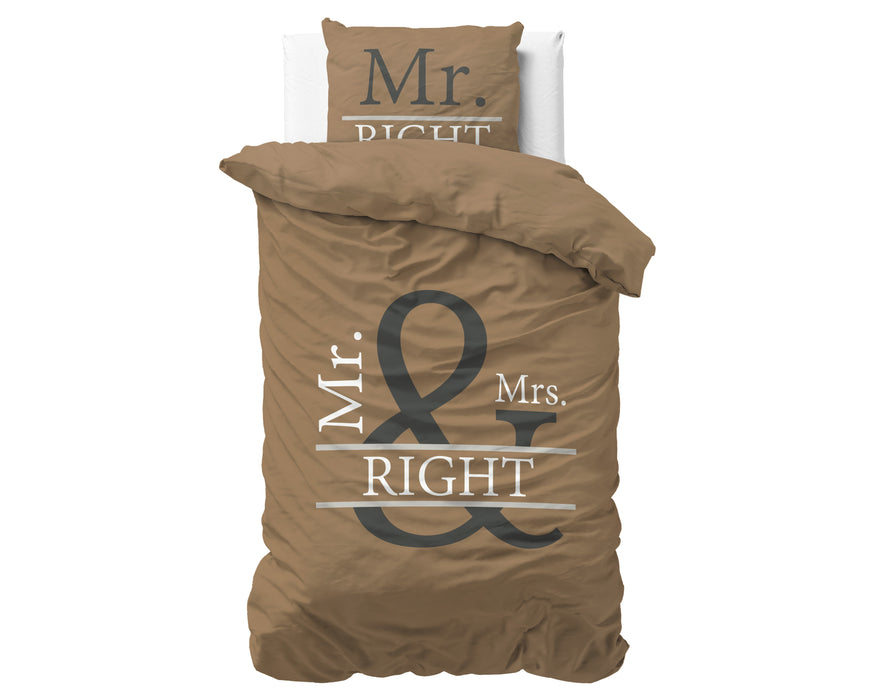 Mr and Mrs Right 2 Taupe